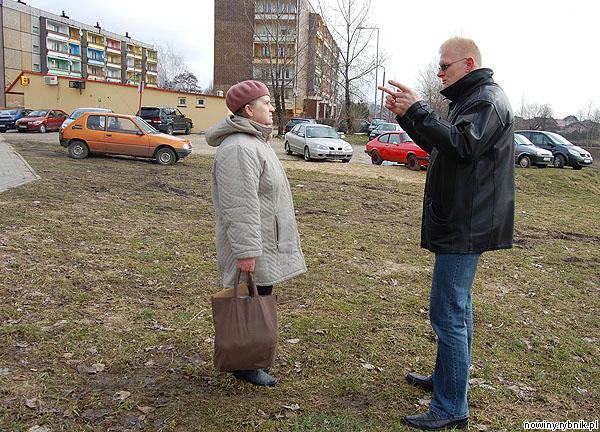 Radny Krzysztof Kurek chce pomóc właścicielce w rozwiązaniu problemu