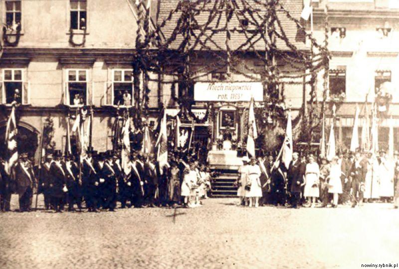 Msza na rynku w Rybniku, lato 1922 / Archiwum