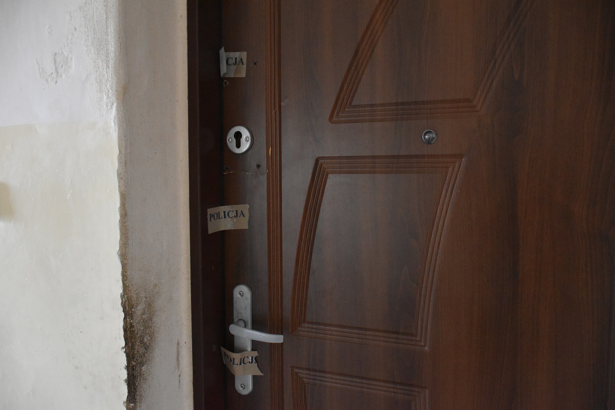 Ireneusz Stajer Policja oplombowała drzwi do mieszkania