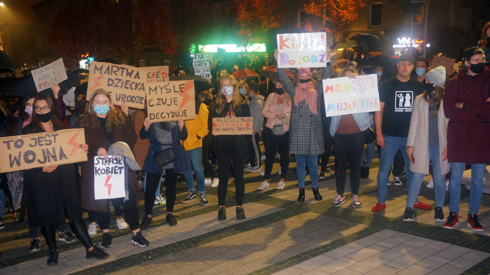 Robert Lewandowski / Protest kobiet w Rybniku