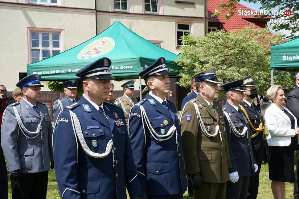 KPP Racibórz Wczoraj świętowali funkcjonariusz naszej straży granicznej 