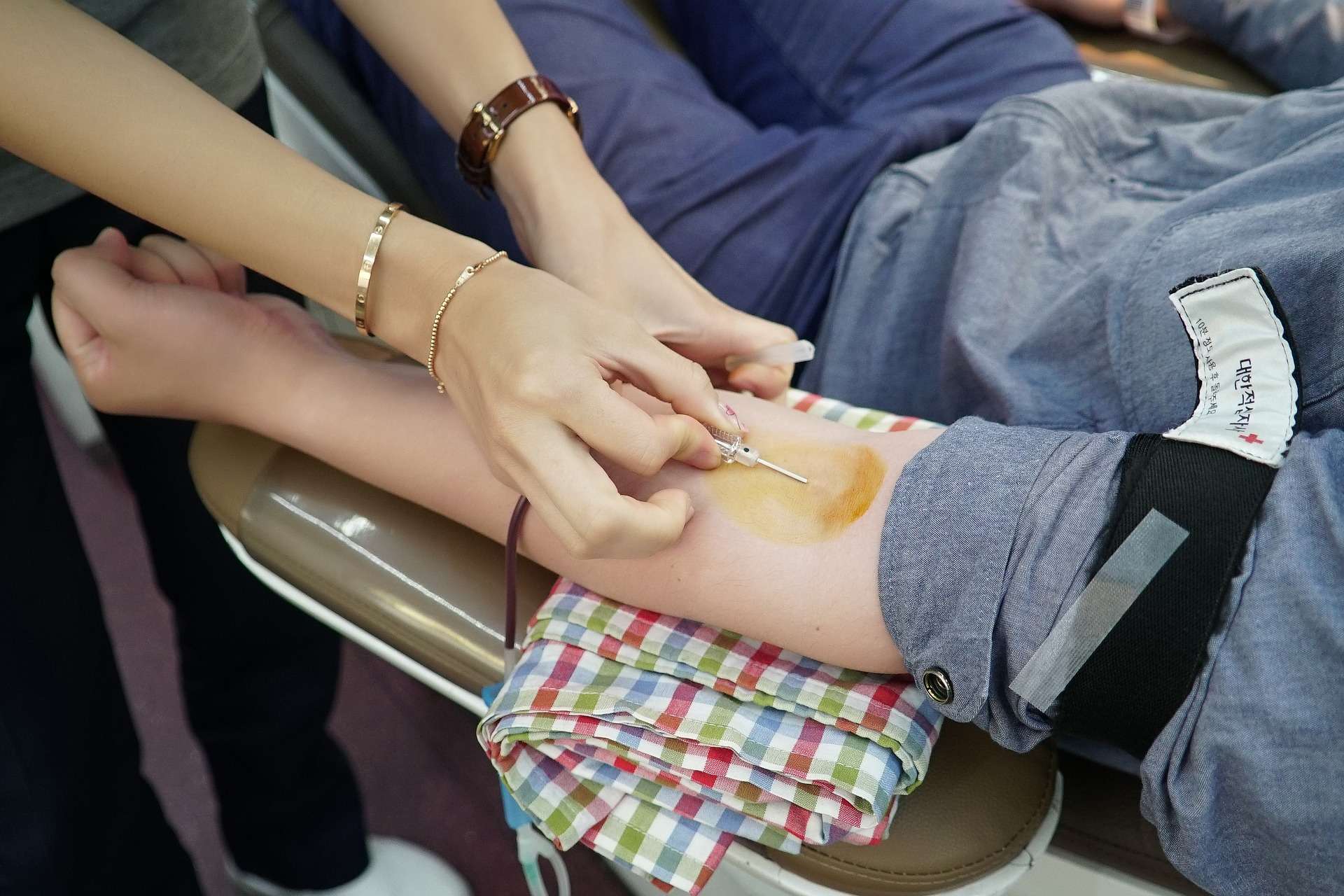 Pixabay Ludzkiej krwi nie da się wyprodukować, a czasem tylko ona może uratować życie