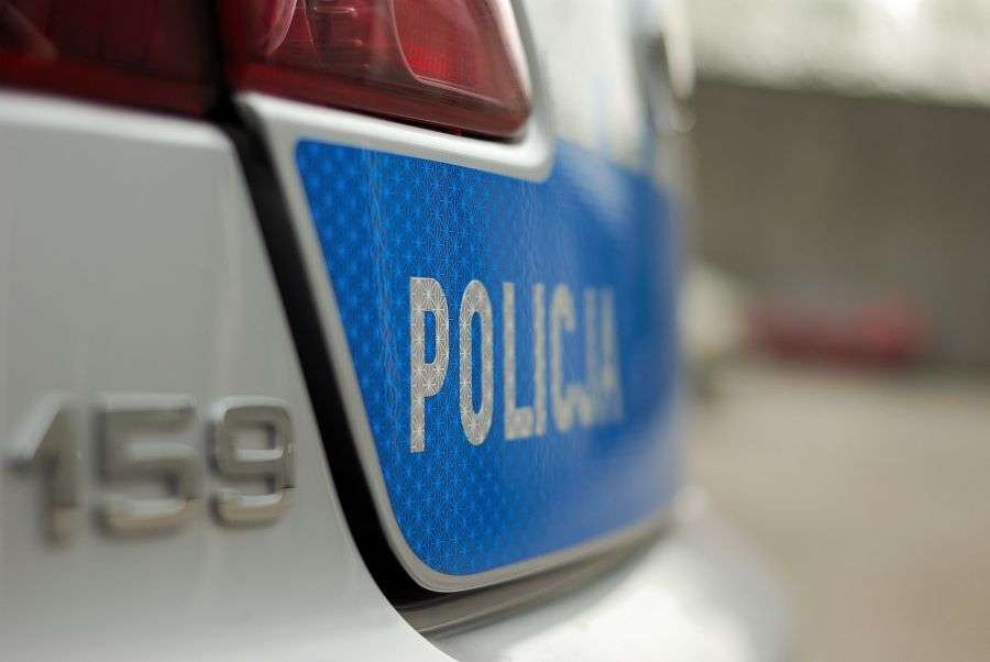 Policja Policjanci z wodzisławskiej drogówki zatrzymali do kontroli drogowej kierowcę dacii, który nie miał uprawnień